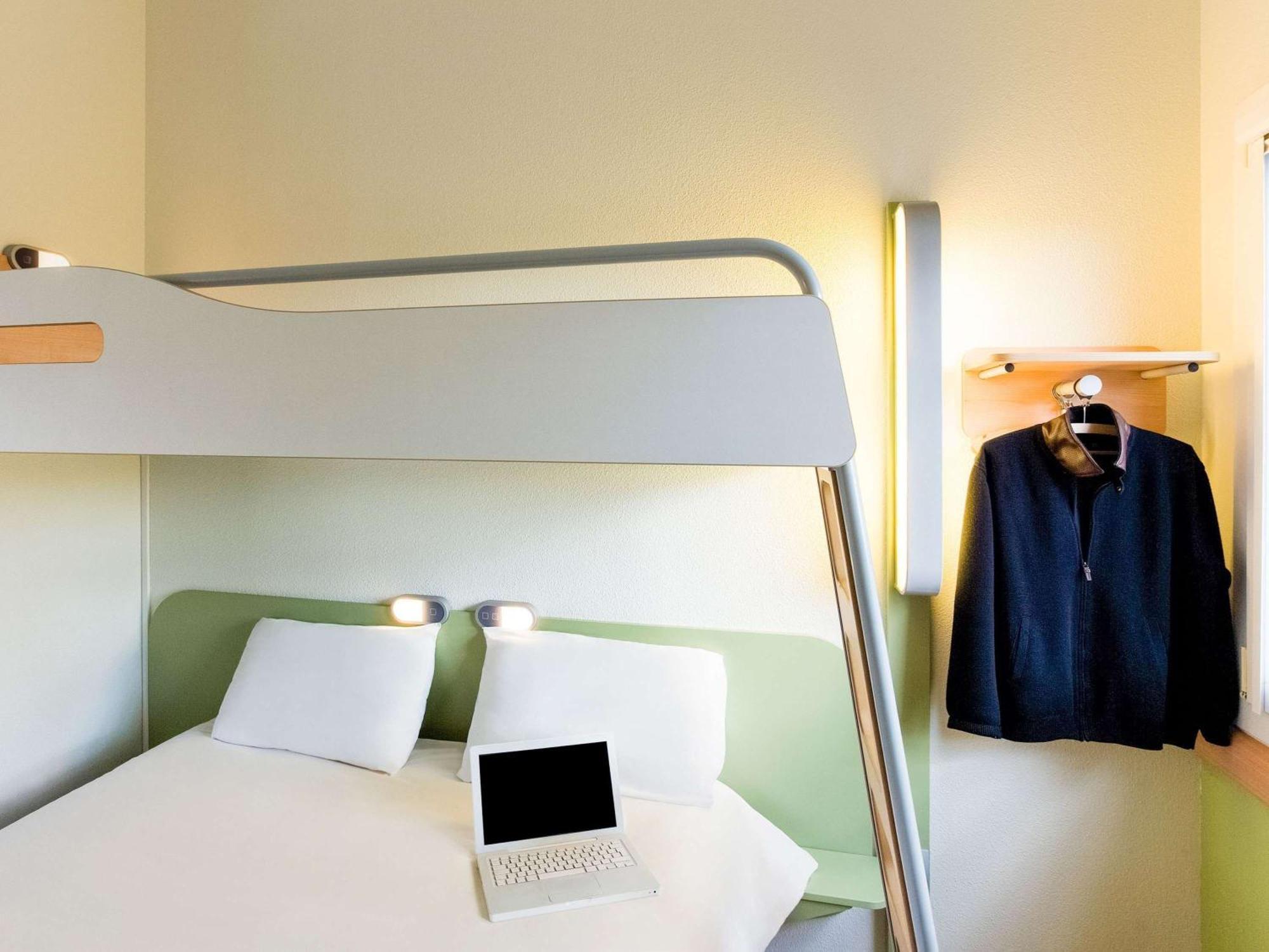 Ibis Budget Geneve Petit-Lancy Εξωτερικό φωτογραφία